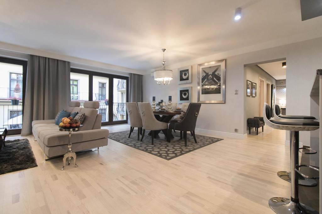 Kings City - Skawinska Apartment クラクフ エクステリア 写真