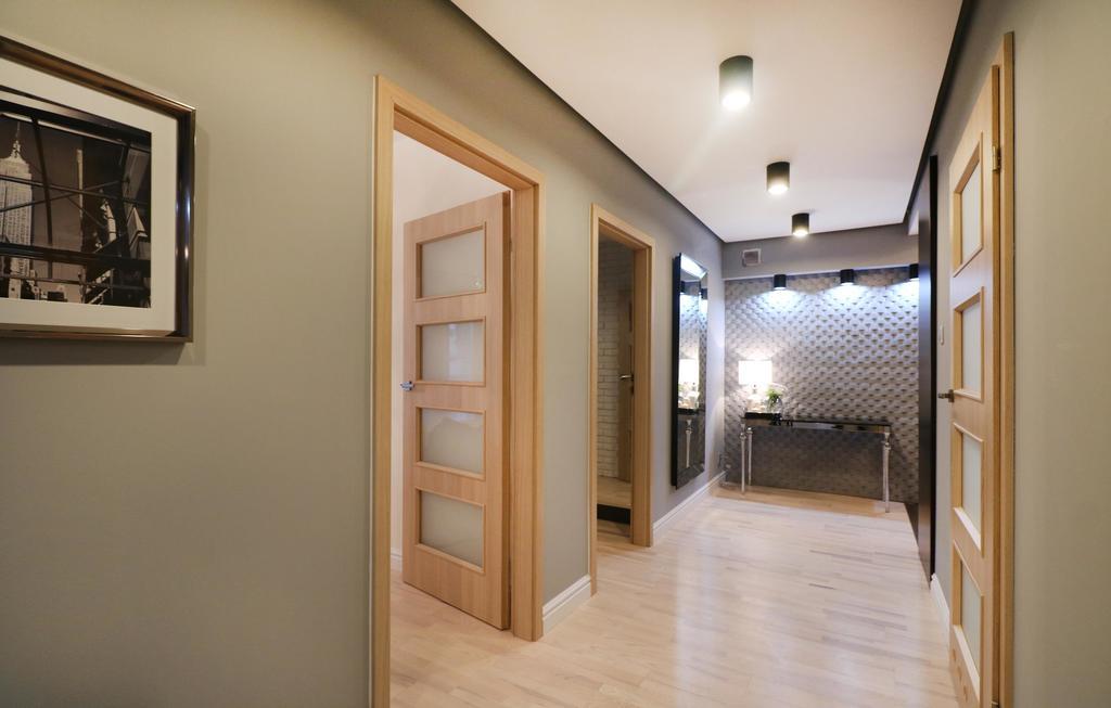Kings City - Skawinska Apartment クラクフ エクステリア 写真