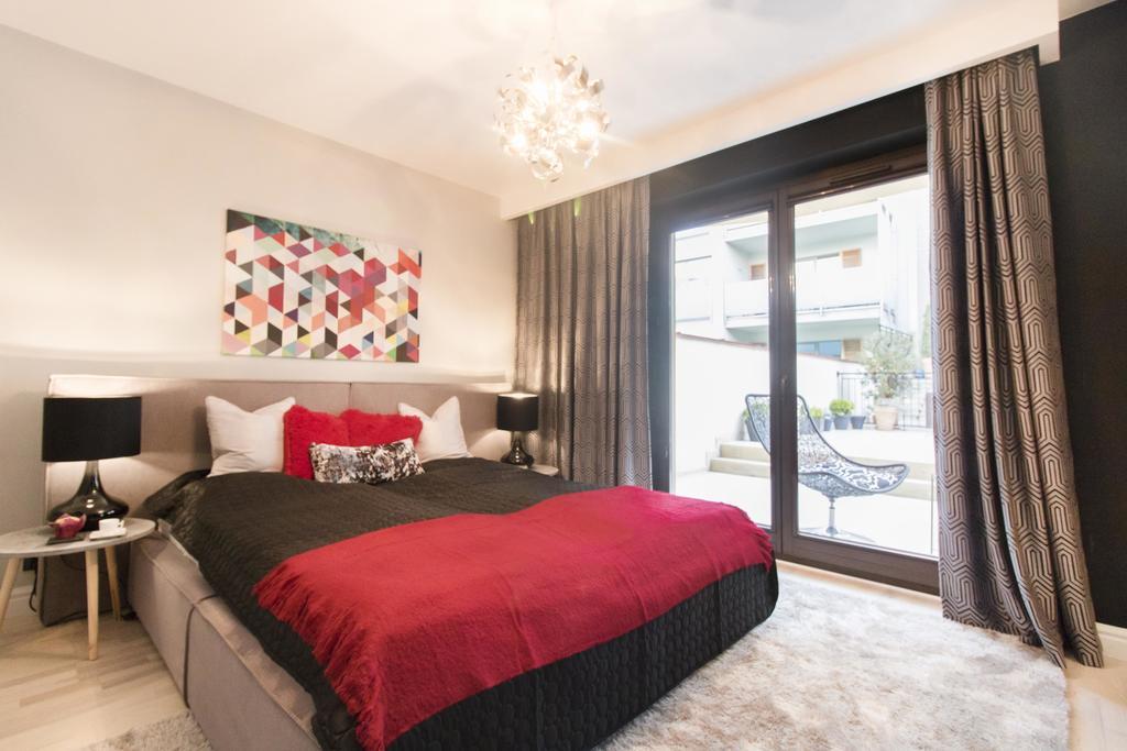 Kings City - Skawinska Apartment クラクフ エクステリア 写真