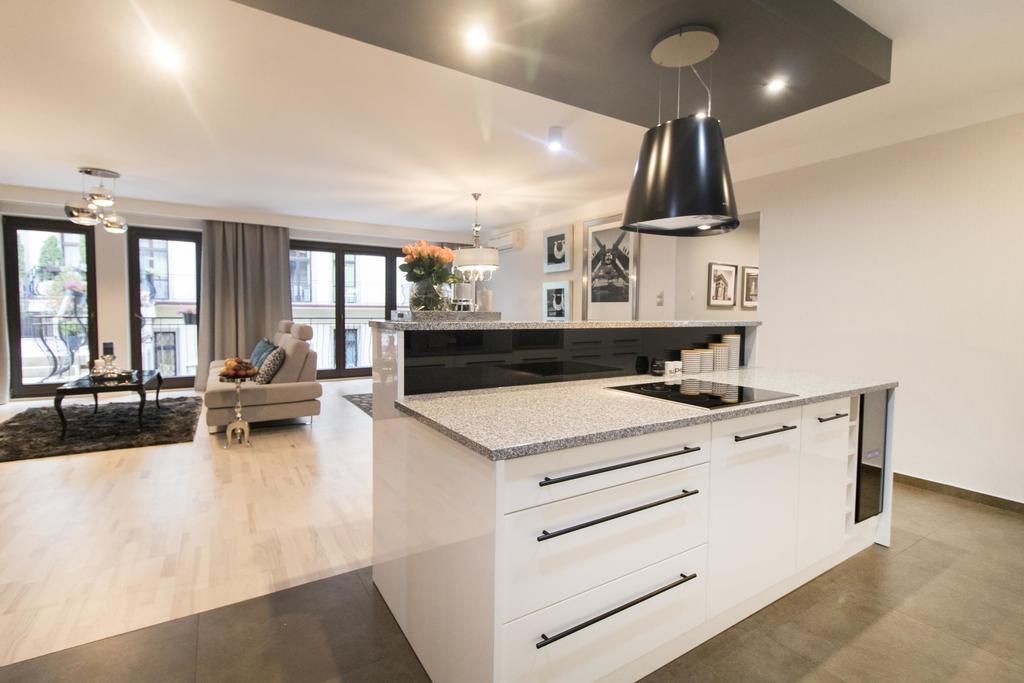 Kings City - Skawinska Apartment クラクフ エクステリア 写真