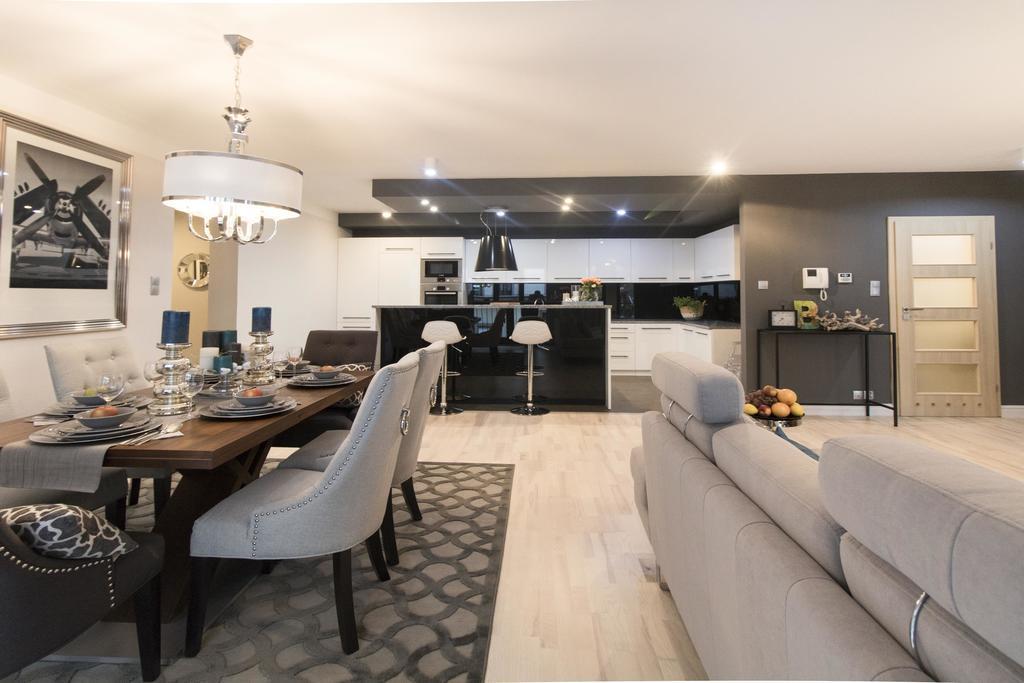 Kings City - Skawinska Apartment クラクフ エクステリア 写真